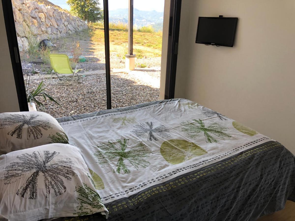 L'Adret Apartment Chorges Bagian luar foto
