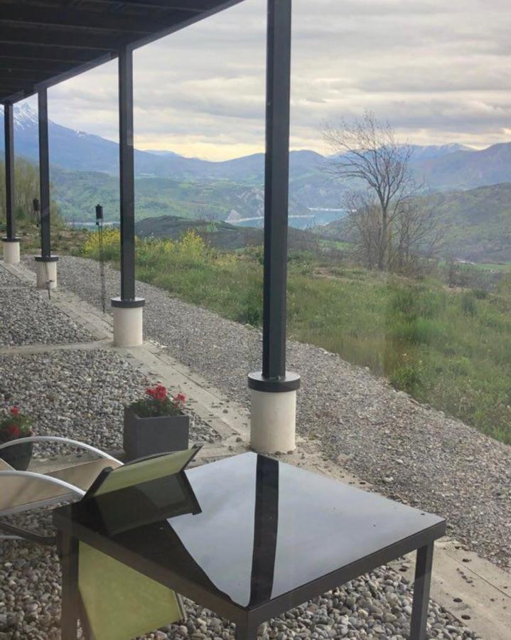 L'Adret Apartment Chorges Bagian luar foto